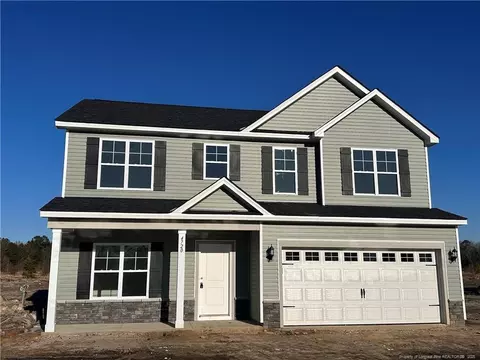 4720 Mastercraft Ct, Wade, NC 28395