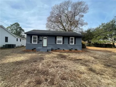 1203 Godwin Ave, Lumberton, NC 28358