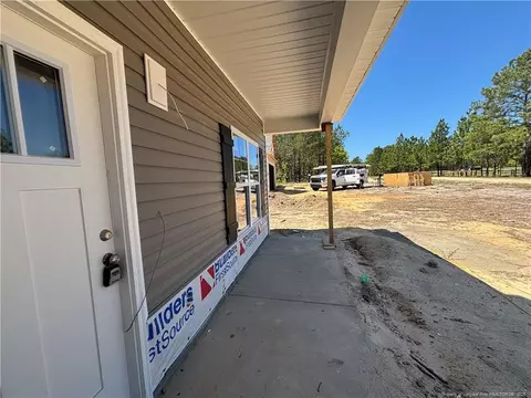 444 Nighthawk Loop, Aberdeen, NC 28315 photo 2