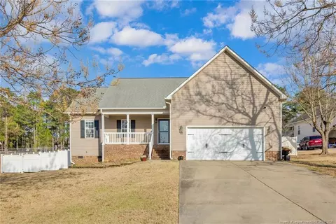 10 Tory Ct, Lillington, NC 27546