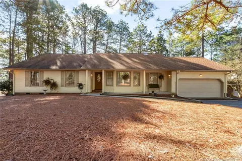122 Cambridge Ln, West End, NC 27376
