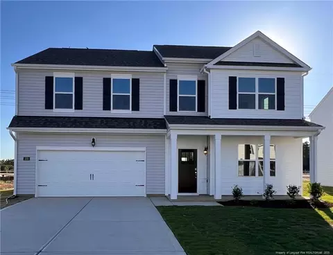 220 Hartfield Ave, Raeford, NC 28376