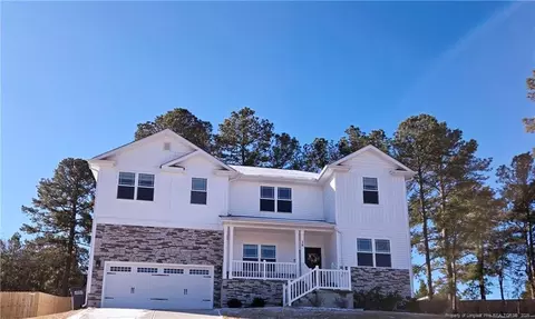 38 Cedarview Ct, Cameron, NC 28326