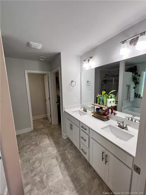 Bath - 38 Cedarview Ct, Cameron, NC 28326 photo 4 of 5