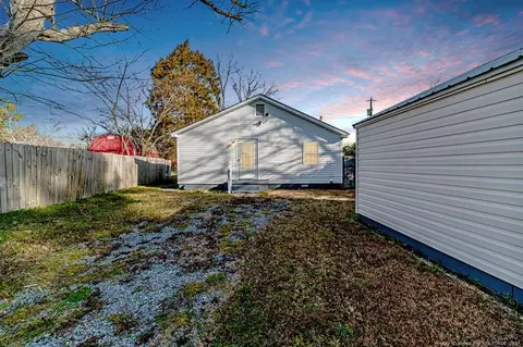 802 E Canary St, Dunn, NC 28334 photo 21