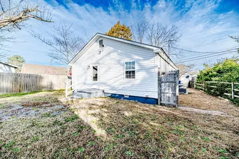 802 E Canary St, Dunn, NC 28334 photo 19