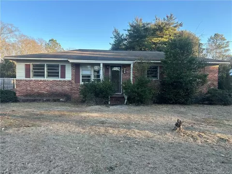 602 E Fourth Ave, Hamlet, NC 28345