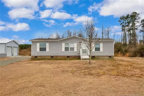 84 Ryegrass Rd, Saint Pauls, NC 28384