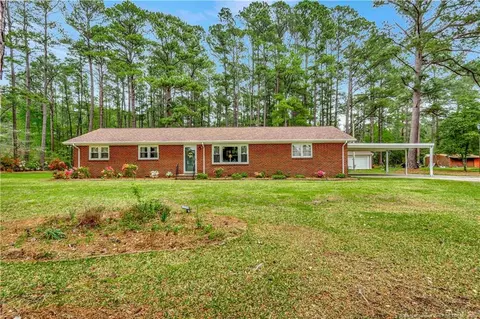 700 Watts Rd, Lumberton, NC 28360