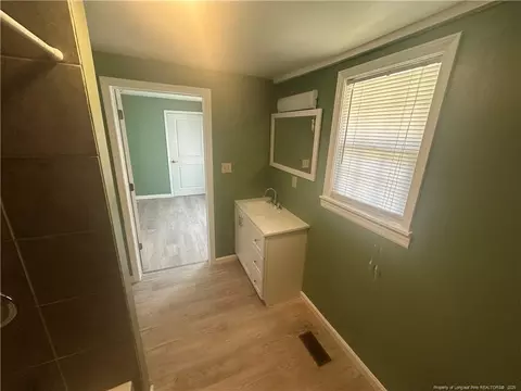 Bath - 33 Alberta Ln, Cameron, NC 28326 photo 2 of 3