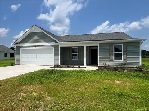 92 Dalton Dr, Lumber Bridge, NC 28357