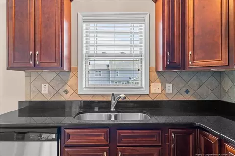 Kitchen - 43 Battery Way, Bunnlevel, NC 28323 photo 4 of 4