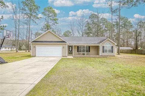 223 Apple Tree Cir, Raeford, NC 28376