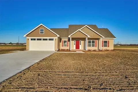 1411 Tupelo Ln, Pembroke, NC 28372