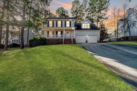336 Richmond Park Dr, Cameron, NC 28326