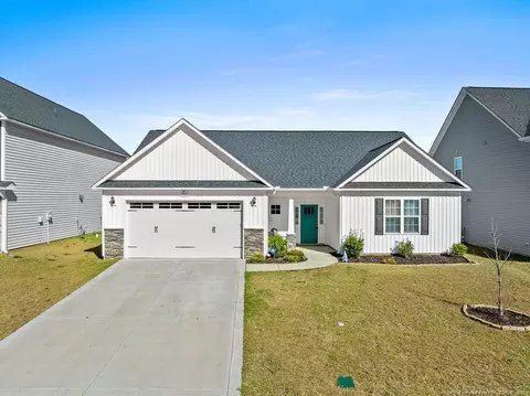 5407 Debut Ave, Hope Mills, NC 28348