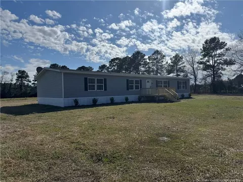 280 Cain Rd, Saint Pauls, NC 28384