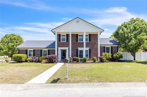 4005 Dickens Ave, Hope Mills, NC 28348