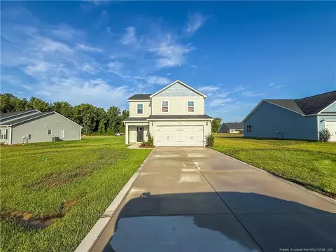 342 Guard Ln, Parkton, NC 28371