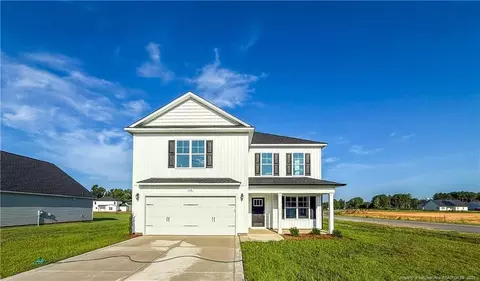 218 Guard Ln, Parkton, NC 28371