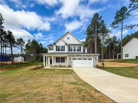 1013 Rhum Dr, Fayetteville, NC 28311