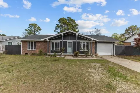 215 Duncan Rd, Spring Lake, NC 28390