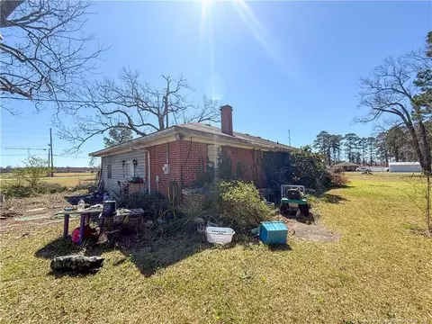 3084 Us 701 Hwy S, Clarkton, NC 28433
