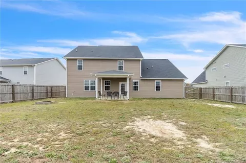 Exterior - 95 Silk Oak Dr, Bunnlevel, NC 28323 photo 5 of 7