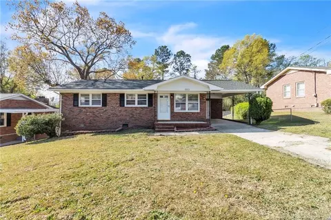 1003 Chesterfield Dr, Fayetteville, NC 28305