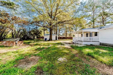 Exterior - 488 Hall Rd, Erwin, NC 28339 photo 5 of 10
