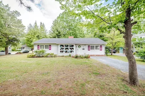 280 S Ashe St, Southern Pines, NC 28387