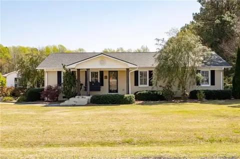 1851 Odom Rd, Clinton, NC 28328