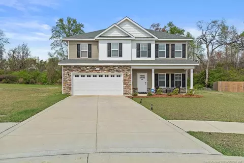 307 Burnside Dr, Raeford, NC 28376