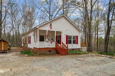 240 Deer Track Rd, Lillington, NC 27546