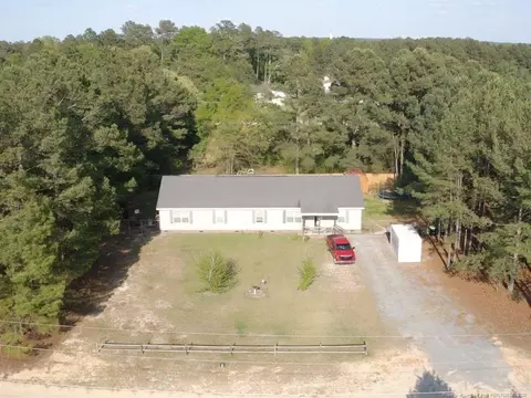 390 Harris Ln, Raeford, NC 28376