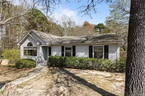 86 Montana Ln, Spring Lake, NC 28390