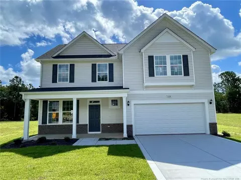 320 Pinnacle Ct, Raeford, NC 28376