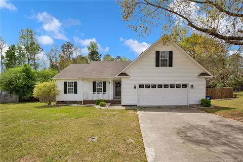 293 Deep Creek Ln, Raeford, NC 28376