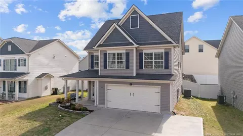 91 Bicentennial Way, Cameron, NC 28326