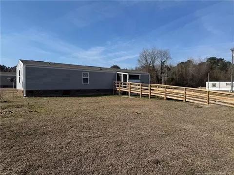 5413 Wire Grass Rd, Orrum, NC 28369 photo 3
