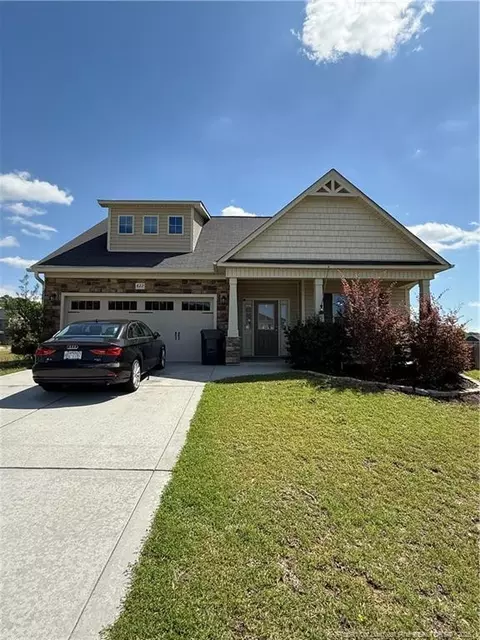 822 Banquette Ln, Fayetteville, NC 28312