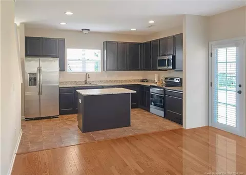 Kitchen - 94 Red Coat Dr, Cameron, NC 28326 photo 2 of 4