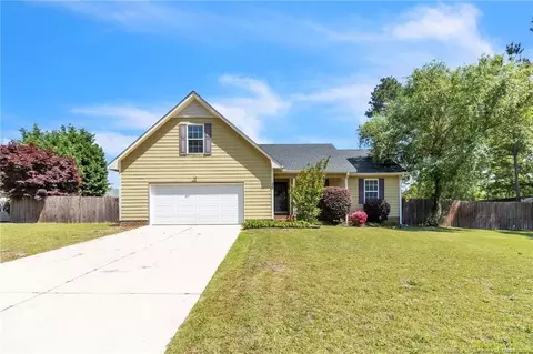 45 Ridgecrest Rd, Cameron, NC 28326