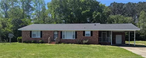 8050 Twisted Hickory Rd, Bladenboro, NC 28320