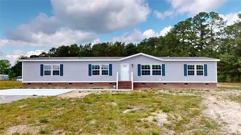 97 Whiskey Dr, Lumberton, NC 28360
