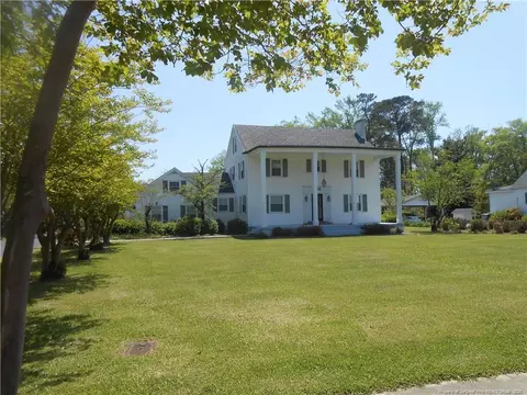 604 S Main St, Bladenboro, NC 28320