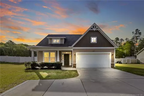 789 Montrose Rd, Raeford, NC 28376