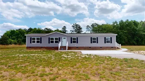 120 Whiskey Dr, Lumberton, NC 28360