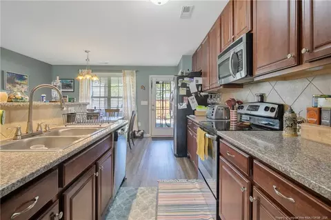 Entry Way - 39 Noble Ct, Cameron, NC 28326 photo 9 of 11