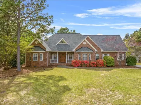 9 Stallion Pl, Pinehurst, NC 28374